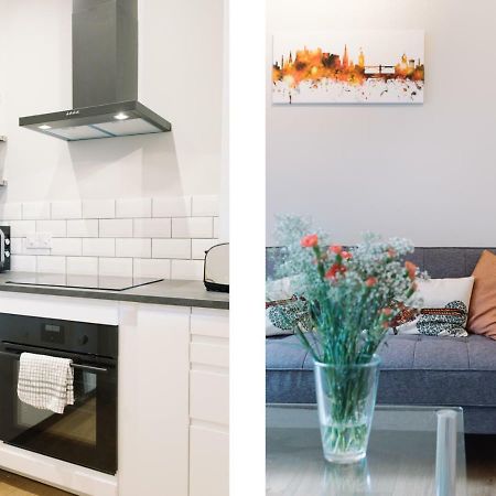 Beautiful City Centre Apartment - Holyrood Park إدنبرة المظهر الخارجي الصورة